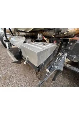 MACK CXU612 Battery Box
