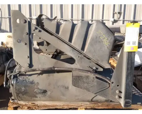 MACK CXU612 Battery Boxes