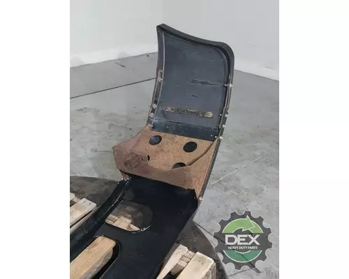 MACK CXU612 Bumper Assembly, Front