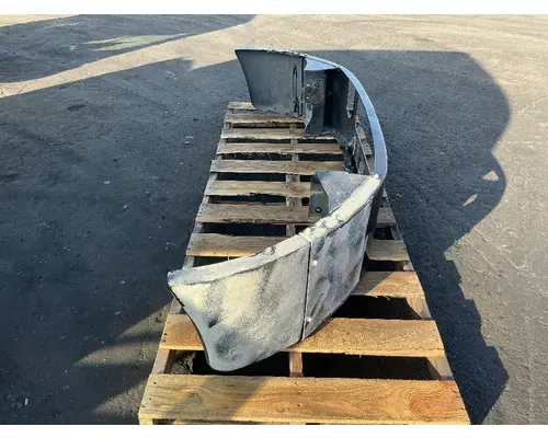 MACK CXU612 Bumper Assembly, Front