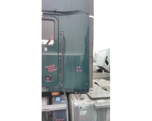 MACK CXU612 CAB EXTENSION