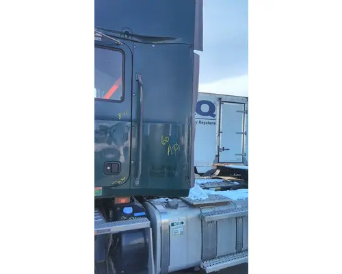 MACK CXU612 CAB EXTENSION