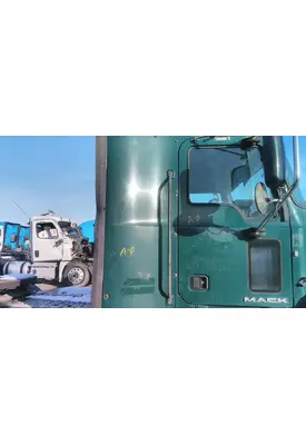 MACK CXU612 CAB EXTENSION