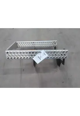 MACK CXU612 CAB STEP