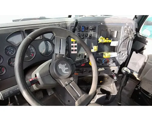 MACK CXU612 CAB