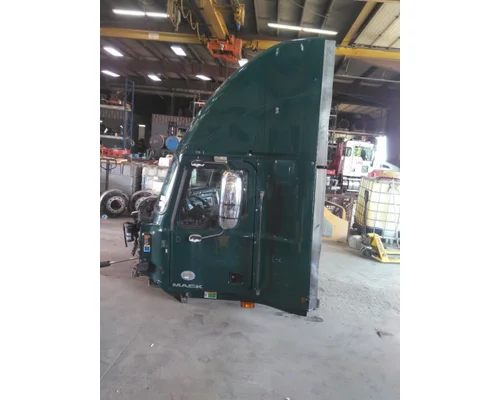 MACK CXU612 CAB