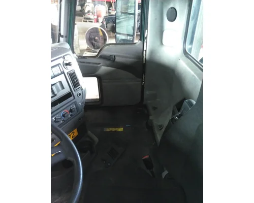 MACK CXU612 CAB