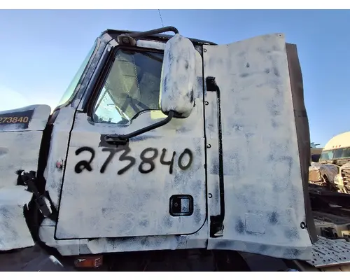 MACK CXU612 Cab Assembly