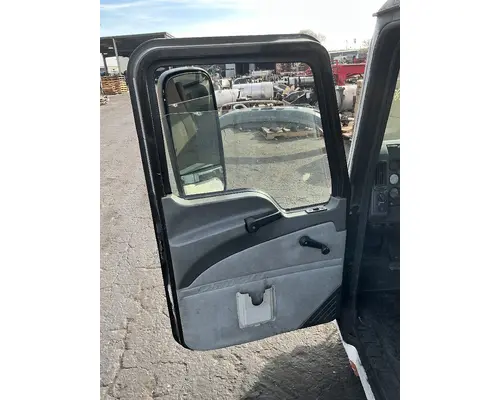 MACK CXU612 Cab Assembly