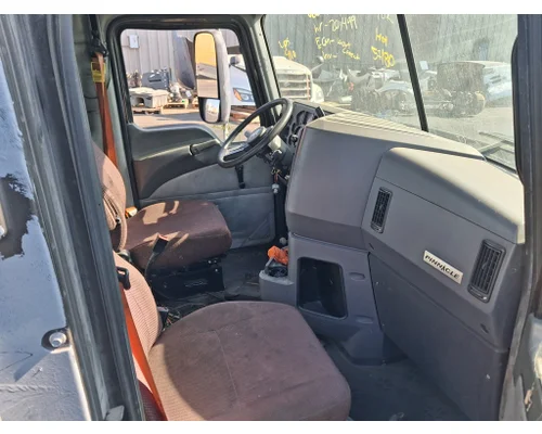 MACK CXU612 Cab Assembly