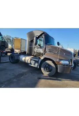 MACK CXU612 Cab Assembly