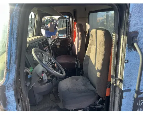 MACK CXU612 Cab Assembly