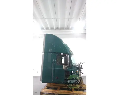 MACK CXU612 Cab