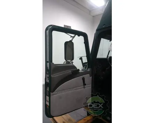 MACK CXU612 Cab