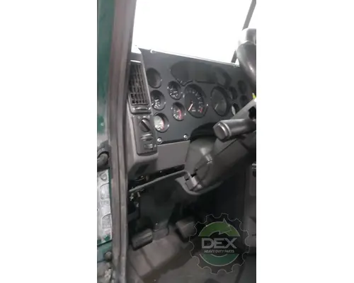 MACK CXU612 Cab