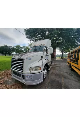 MACK CXU612 Cab