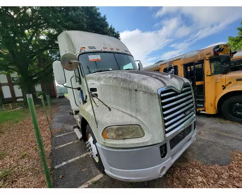 MACK CXU612 Cab