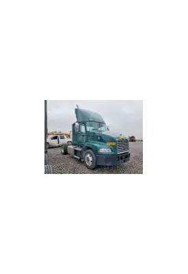 MACK CXU612 Complete Vehicle