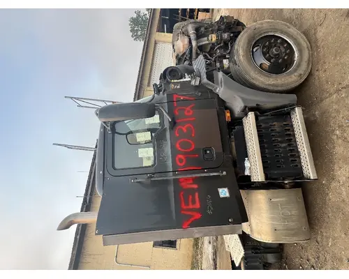 MACK CXU612 Complete Vehicle