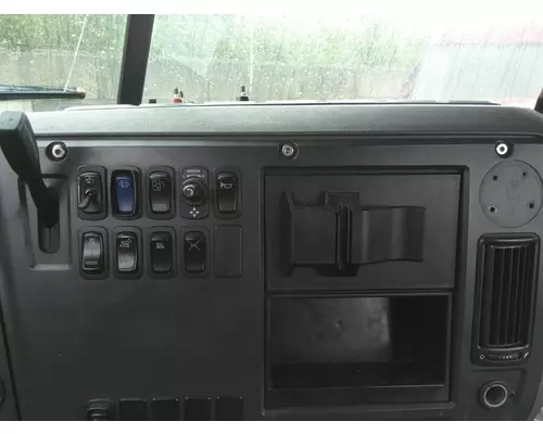 MACK CXU612 DASH PANEL