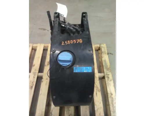 MACK CXU612 DEF TANK