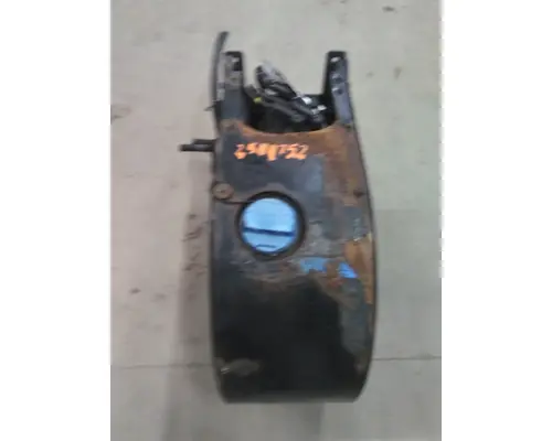 MACK CXU612 DEF TANK