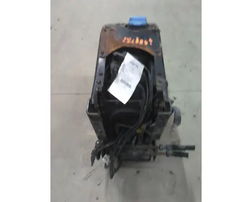 MACK CXU612 DEF TANK