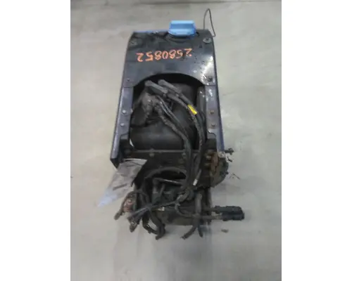 MACK CXU612 DEF TANK