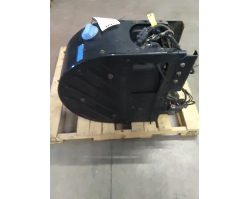 MACK CXU612 DEF TANK