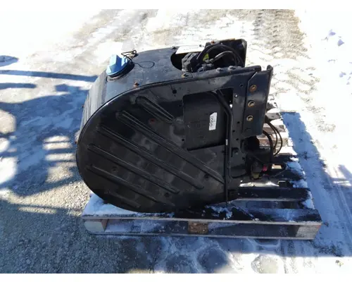 MACK CXU612 DEF TANK