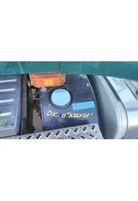 MACK CXU612 DEF TANK