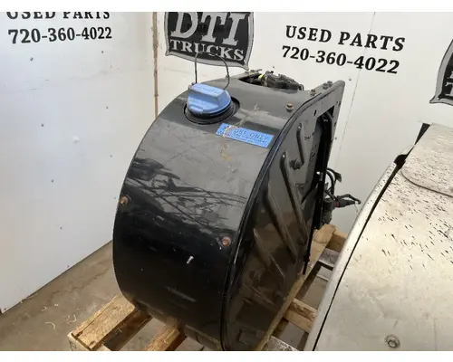 MACK CXU612 DEF Tank