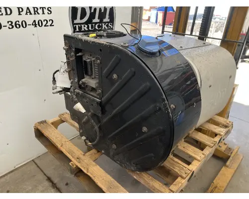 MACK CXU612 DEF Tank