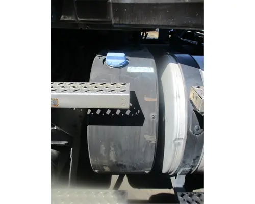 MACK CXU612 DEF Tank