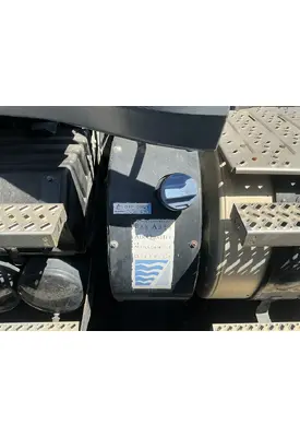 MACK CXU612 DEF Tank
