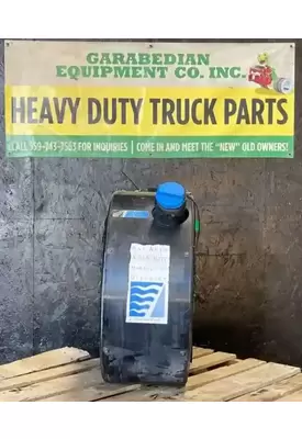 MACK CXU612 DEF Tank