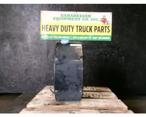 MACK CXU612 DEF Tank