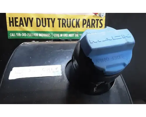 MACK CXU612 DEF Tank