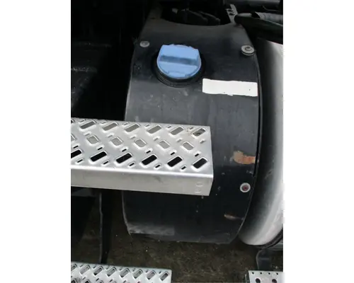 MACK CXU612 DEF Tank