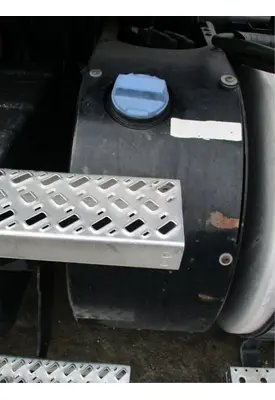 MACK CXU612 DEF Tank