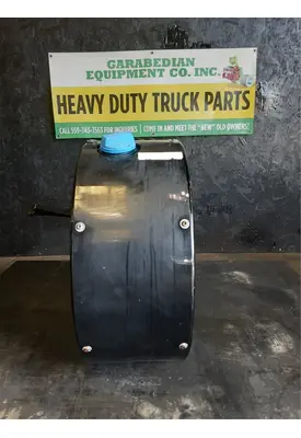 MACK CXU612 DEF Tank
