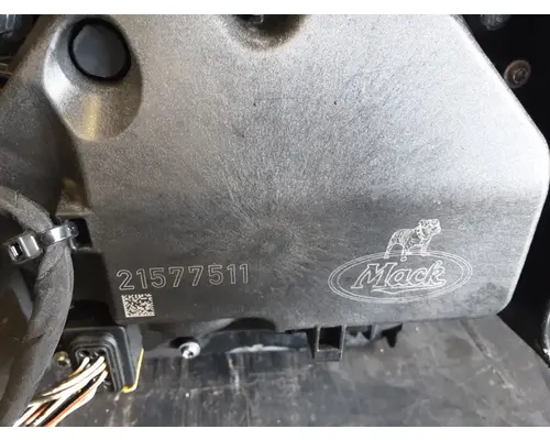 MACK CXU612 DEF Tank