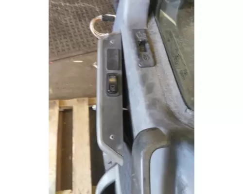 MACK CXU612 DOOR ASSEMBLY, FRONT