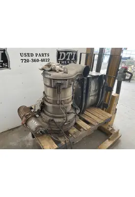 MACK CXU612 DPF (Diesel Particulate Filter)
