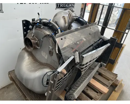 MACK CXU612 DPF (Diesel Particulate Filter)