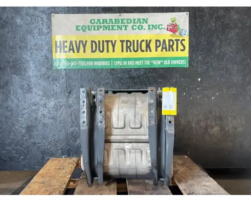 MACK CXU612 DPF (Diesel Particulate Filter)