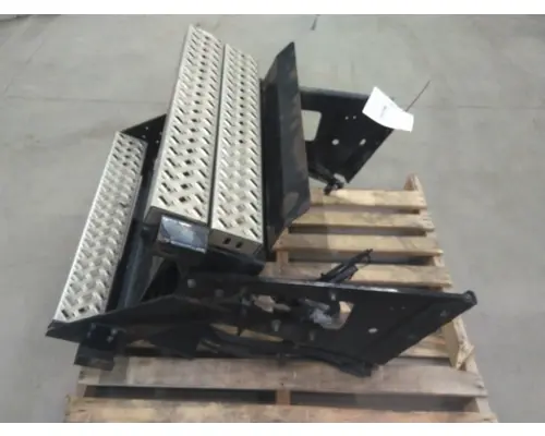 MACK CXU612 DPF STEP