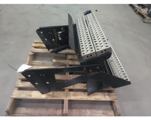 MACK CXU612 DPF STEP