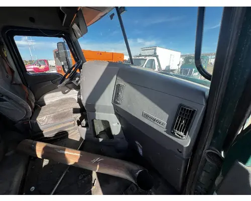 MACK CXU612 Dash Assembly