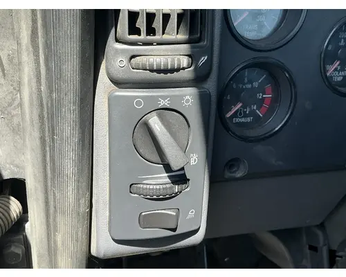 MACK CXU612 Dash Panel